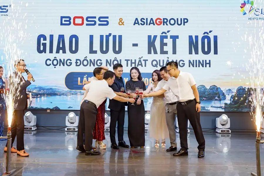 khai tiệc